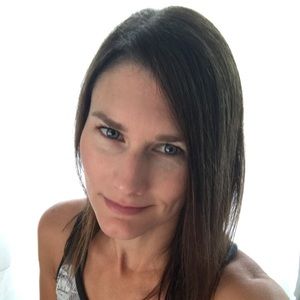 Meet your Posher, Carly